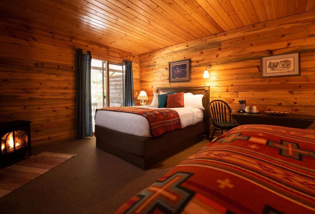 Lochsa Lodge Lolo Zimmer foto