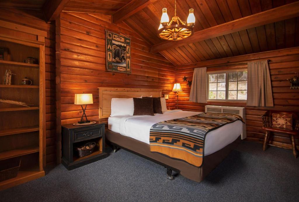 Lochsa Lodge Lolo Zimmer foto