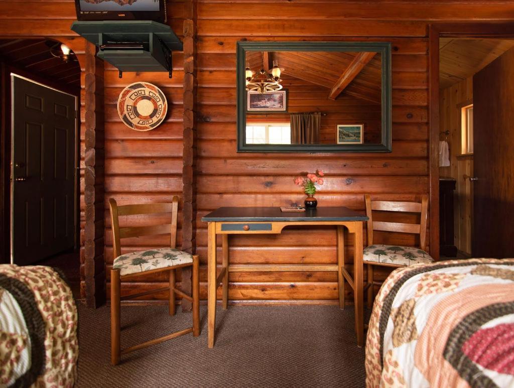Lochsa Lodge Lolo Zimmer foto